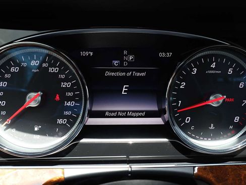 Used 2019 Mercedes-Benz E 450 4MATIC Sedan image 18
