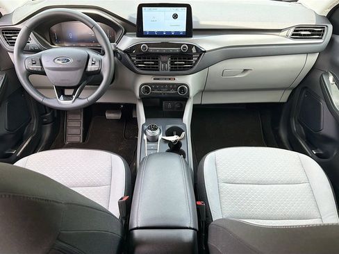 Used 2024 Ford Escape Active image 10