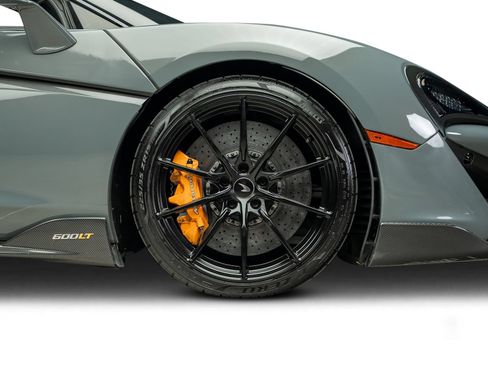 Used 2019 McLaren 600LT RWD image 31