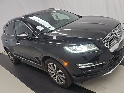 Used 2019 Lincoln MKC Reserve w/ MKC Climate Package AWD/4WD image 2