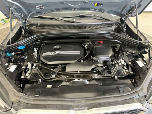 Used 2026 BMW X2 xDrive28i AWD/4WD image 35
