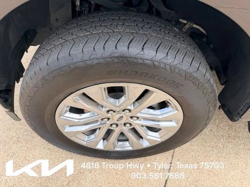 Used 2024 Ford F150 Lariat w/ Bed Utility Package AWD/4WD image 4