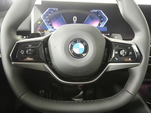 New 2026 BMW 530i xDrive w/ Premium Package image 19