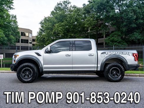 Used 2017 Ford F150 Raptor w/ Equipment Group 802A Luxury AWD/4WD image 9