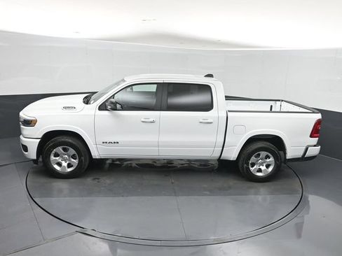 New 2026 RAM 1500 4x4 Crew Cab image 34