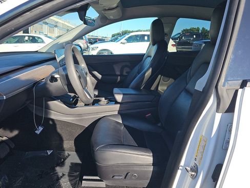 Used 2021 Tesla Model Y Long Range AWD/4WD image 4