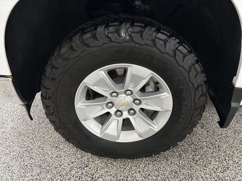 Used 2025 Chevrolet Silverado 1500 LT w/ Work Truck Package image 16