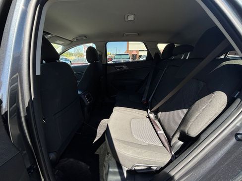 Used 2025 Kia Soul LX w/ LX Technology Package image 27