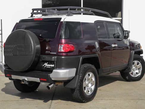 Used 2007 Toyota FJ Cruiser 4WD image 8