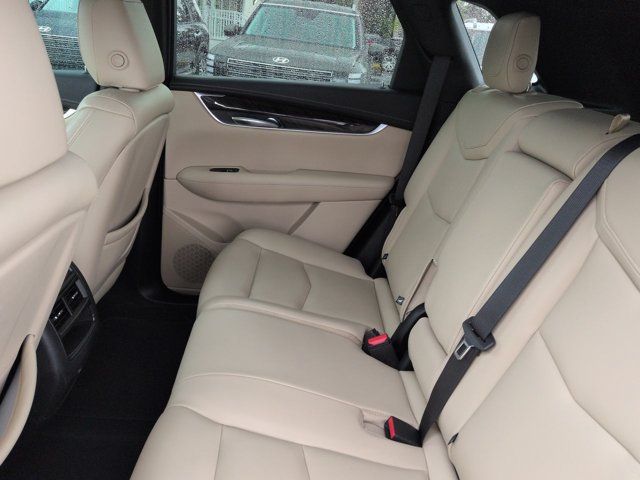 Used 2019 Cadillac XT5 FWD image 14