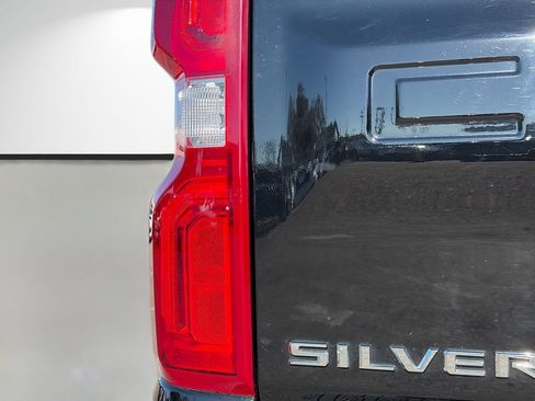 Used 2024 Chevrolet Silverado 1500 RST w/ Protection Package image 10