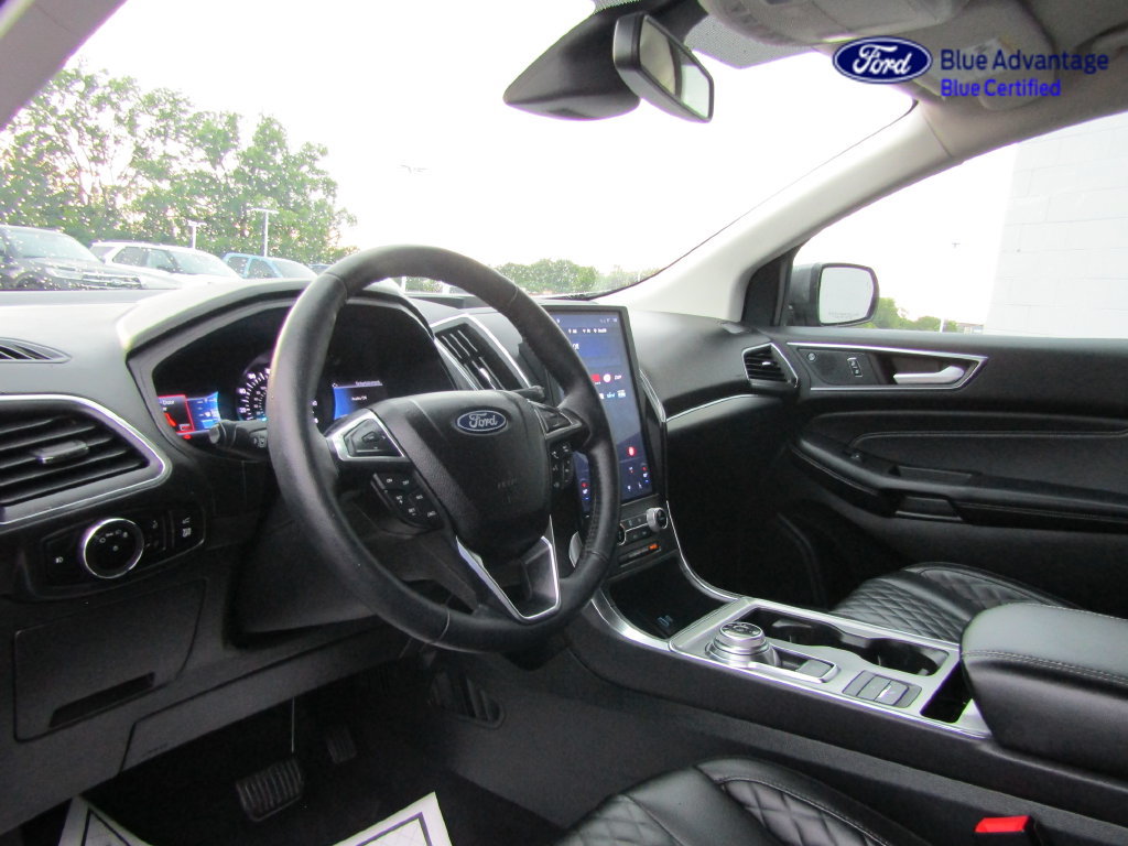 Certified 2024 Ford Edge Titanium AWD/4WD image 16