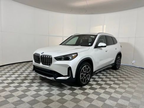 Used 2026 BMW X1 xDrive28i w/ Convenience Package AWD/4WD image 3