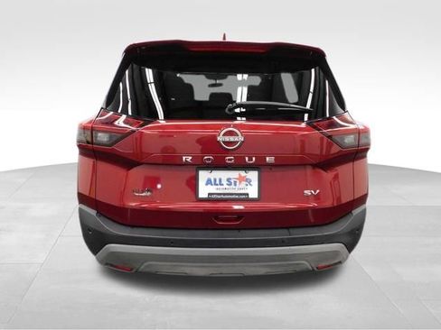 Used 2023 Nissan Rogue SV image 9