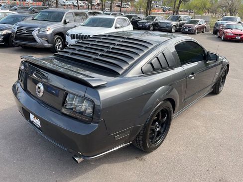 Used 2007 Ford Mustang GT Premium RWD image 6