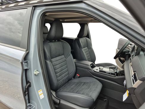 New 2026 Mitsubishi Outlander Trail Edition AWD/4WD image 29