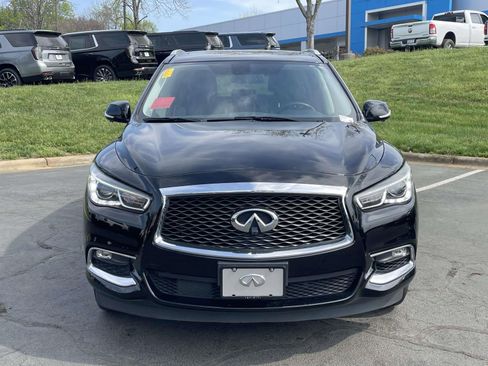 Used 2018 INFINITI QX60 Luxe image 2