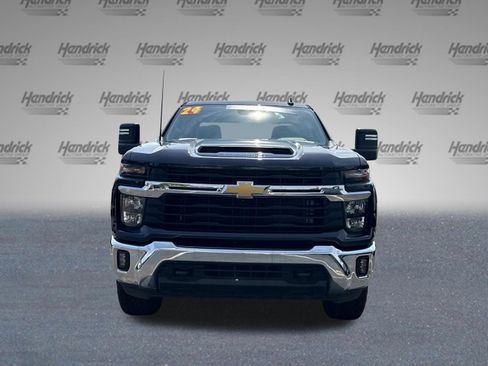 Used 2024 Chevrolet Silverado 2500 LT w/ All Star Edition AWD/4WD image 3