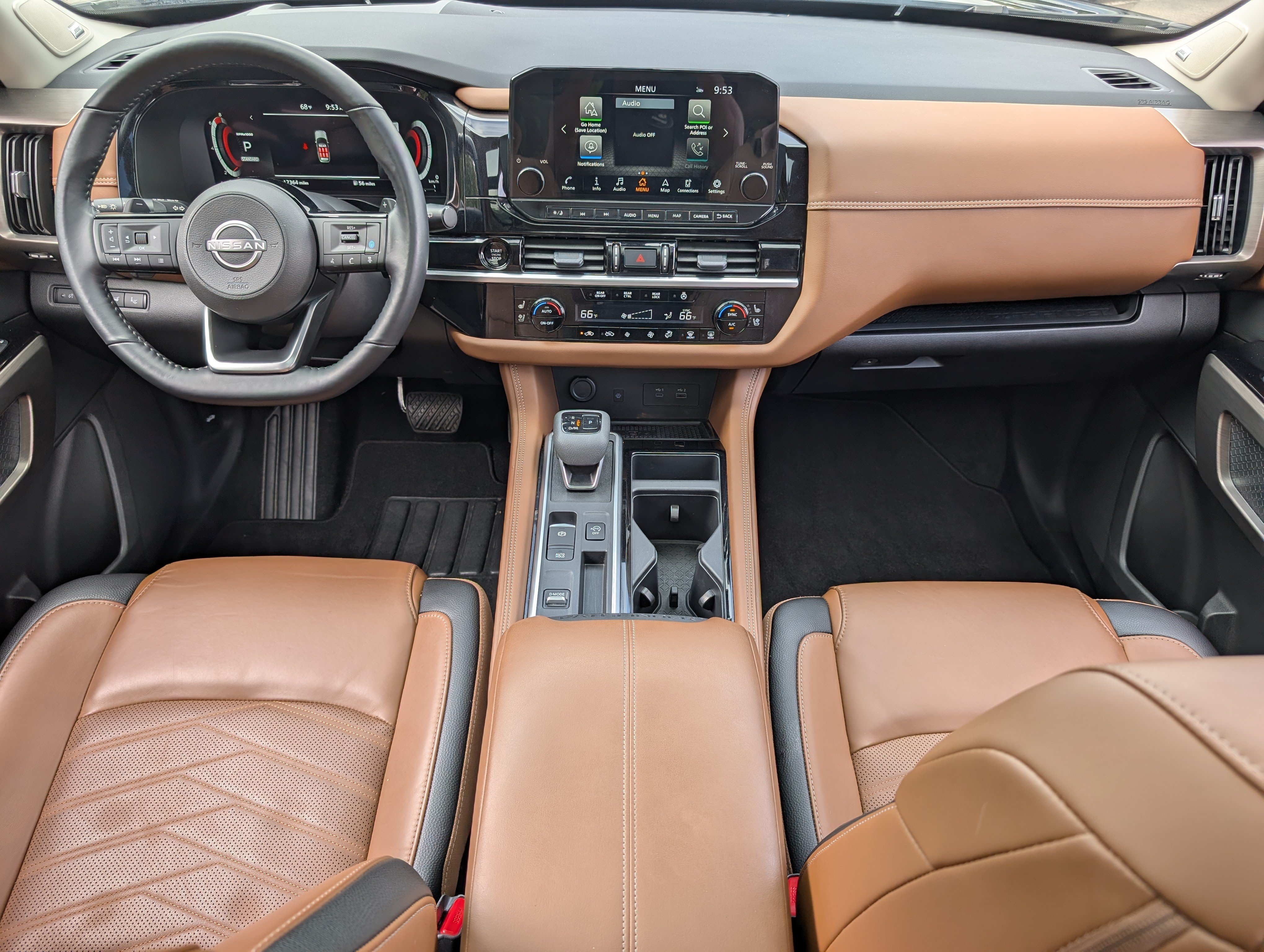 Used 2025 Nissan Pathfinder Platinum w/ Cargo Package FWD image 26