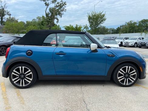 Used 2024 MINI Cooper S w/ Signature Upholstery Package FWD image 6