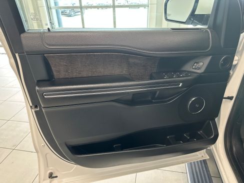 Used 2020 Ford Expedition Max Limited w/ Equipment Group 302A AWD/4WD image 12