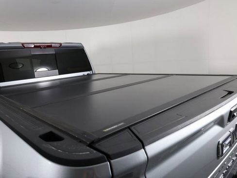 Used 2024 GMC Sierra 2500 Denali Ultimate image 7