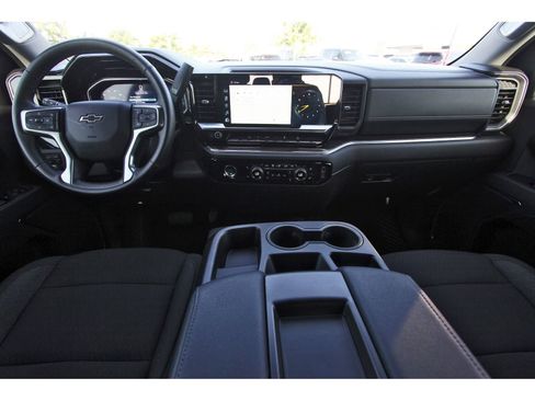 Used 2024 Chevrolet Silverado 1500 RST w/ Z71 Off-Road Package AWD/4WD image 12