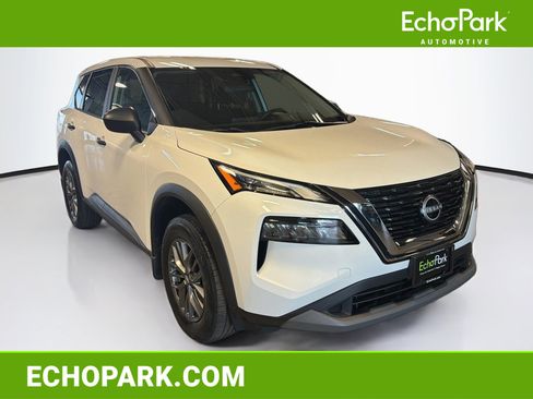 Used 2023 Nissan Rogue S AWD/4WD image 1