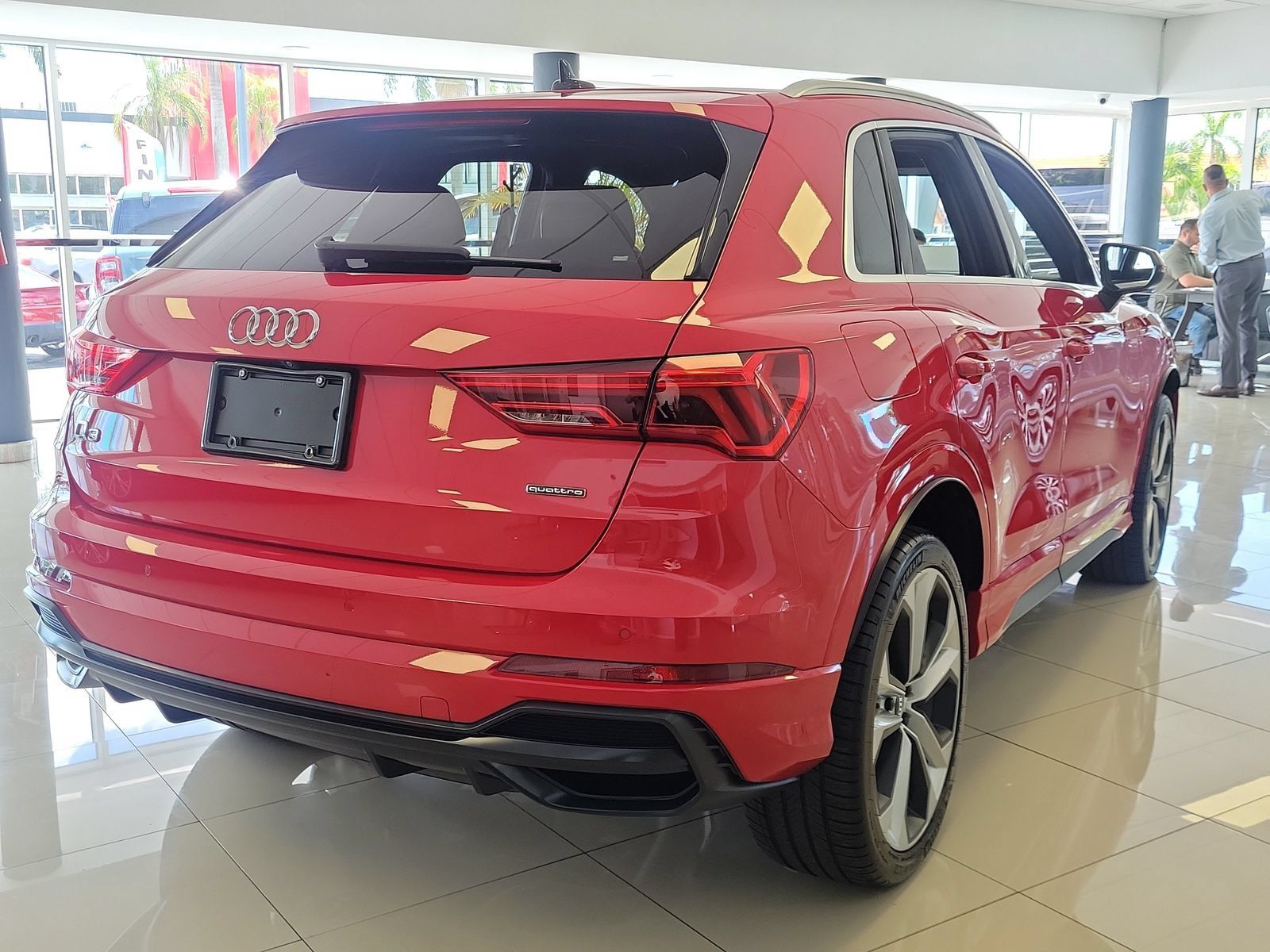 Used 2020 Audi Q3 2.0T Premium Plus AWD/4WD image 4