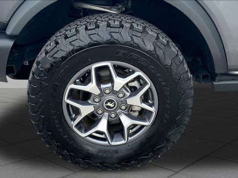 Used 2025 Ford Bronco Badlands AWD/4WD image 10
