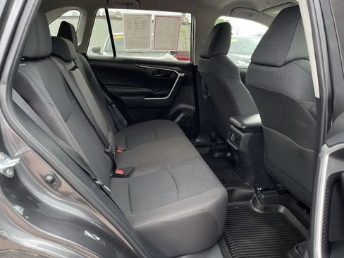 Certified 2024 Toyota RAV4 LE AWD/4WD image 21