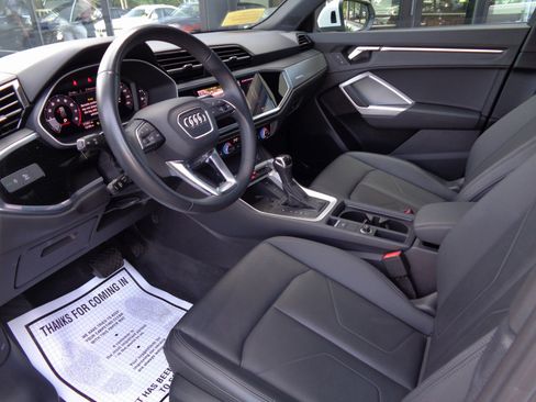 Used 2024 Audi Q3 2.0T Premium image 10