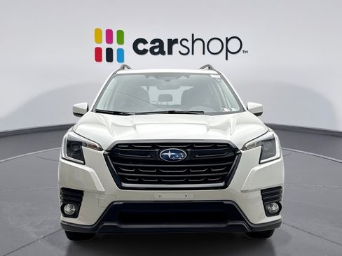 Used 2023 Subaru Forester Premium AWD/4WD image 8