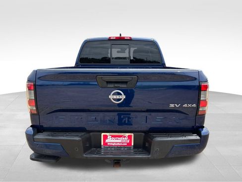 Used 2022 Nissan Frontier SV w/ Technology Package AWD/4WD image 7