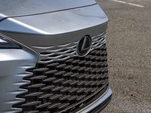 Used 2023 Lexus RX 350 Premium Plus w/ Accessory Package (Z1) image 6