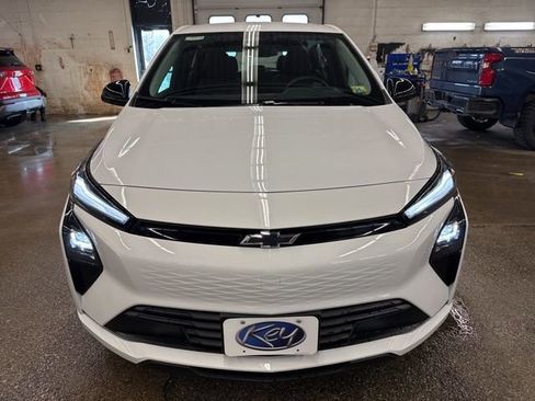 New 2027 Chevrolet Bolt LT w/ Comfort Package FWD image 2
