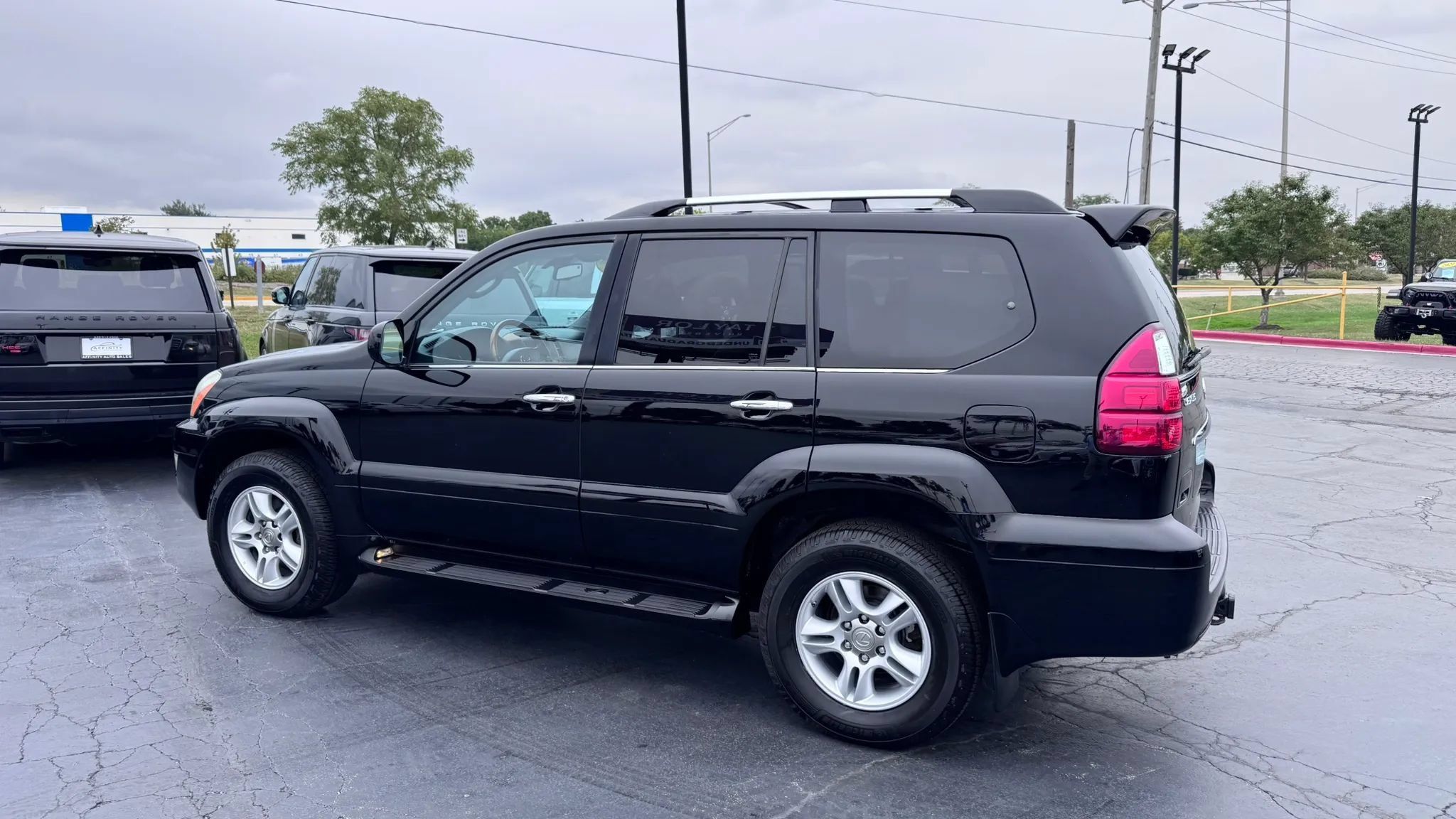 Used 2008 Lexus GX 470 AWD/4WD image 2