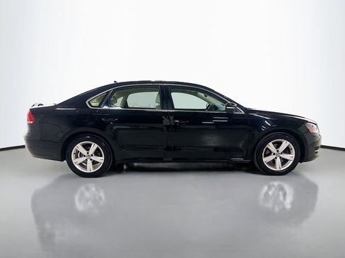 Used 2013 Volkswagen Passat 2.5 SE image 9