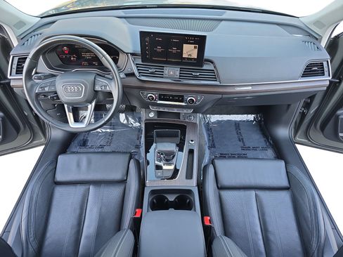 Used 2023 Audi Q5 2.0T Premium Plus w/ Premium Plus Package image 9