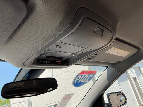 Used 2019 GMC Acadia SLE AWD/4WD image 14