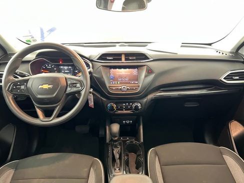 Used 2023 Chevrolet TrailBlazer LS image 13