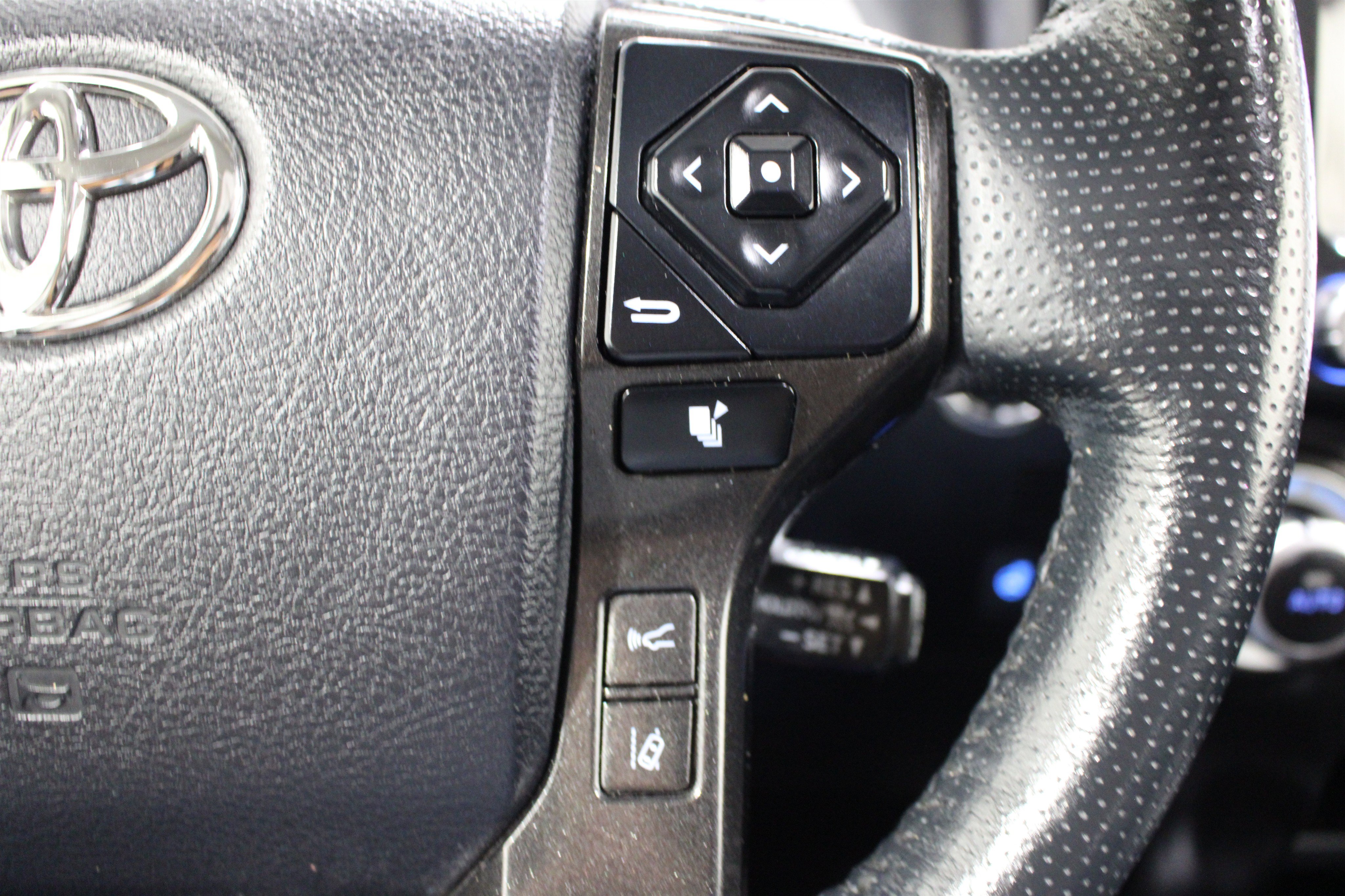 Used 2024 Toyota 4Runner TRD Pro AWD/4WD image 12