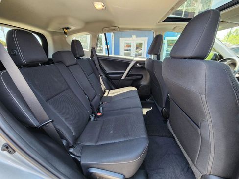 Used 2018 Toyota RAV4 XLE w/ Plus Extra Value Package FWD image 26