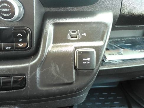 Used 2025 RAM ProMaster 2500 w/ Convenience Group FWD image 36