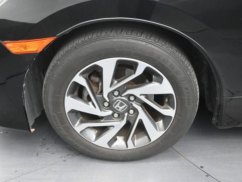 Used 2017 Honda Civic EX image 9
