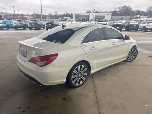 Used 2017 Mercedes-Benz CLA 250 4MATIC image 4