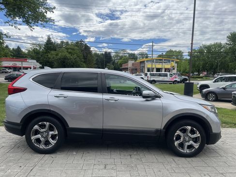Used 2017 Honda CR-V EX image 7