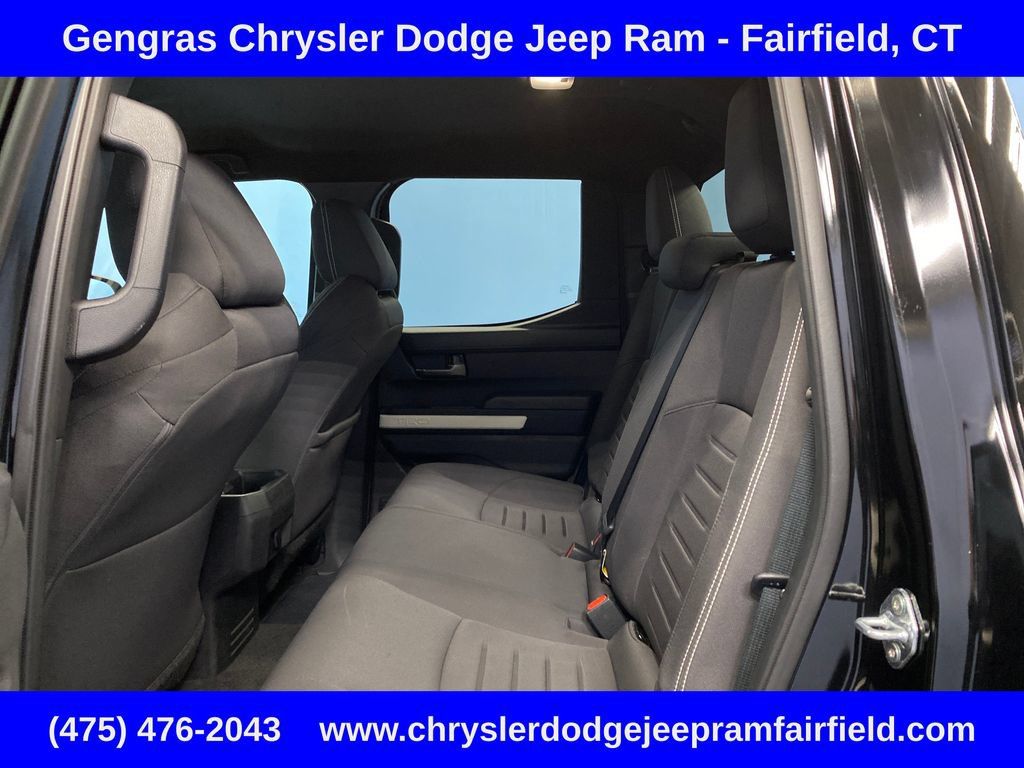 Used 2024 Toyota Tacoma TRD Off-Road AWD/4WD image 23