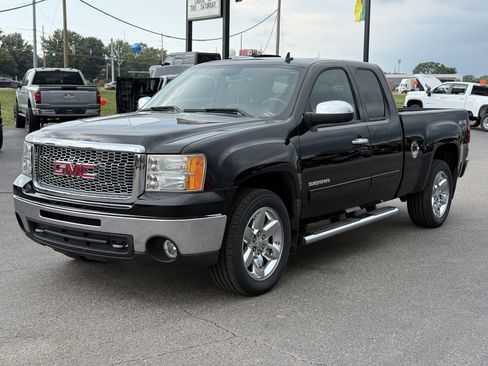Used 2013 GMC Sierra 1500 SLT AWD/4WD image 4