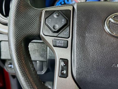 Used 2021 Toyota Tacoma SR5 image 16